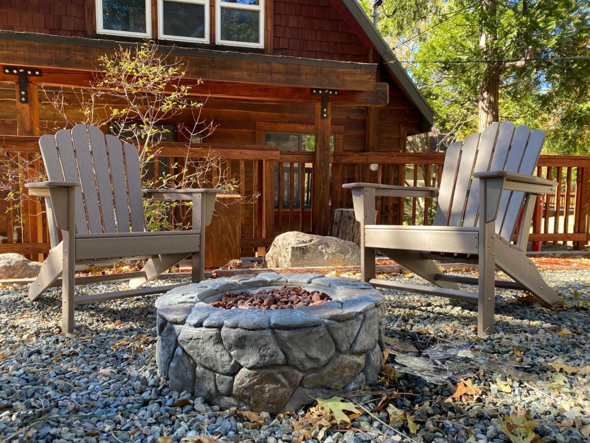 Lake Arrowhead Cabin-Hot Tub-Family Friendly-Arcade-Fire Pit Villa Exterior photo