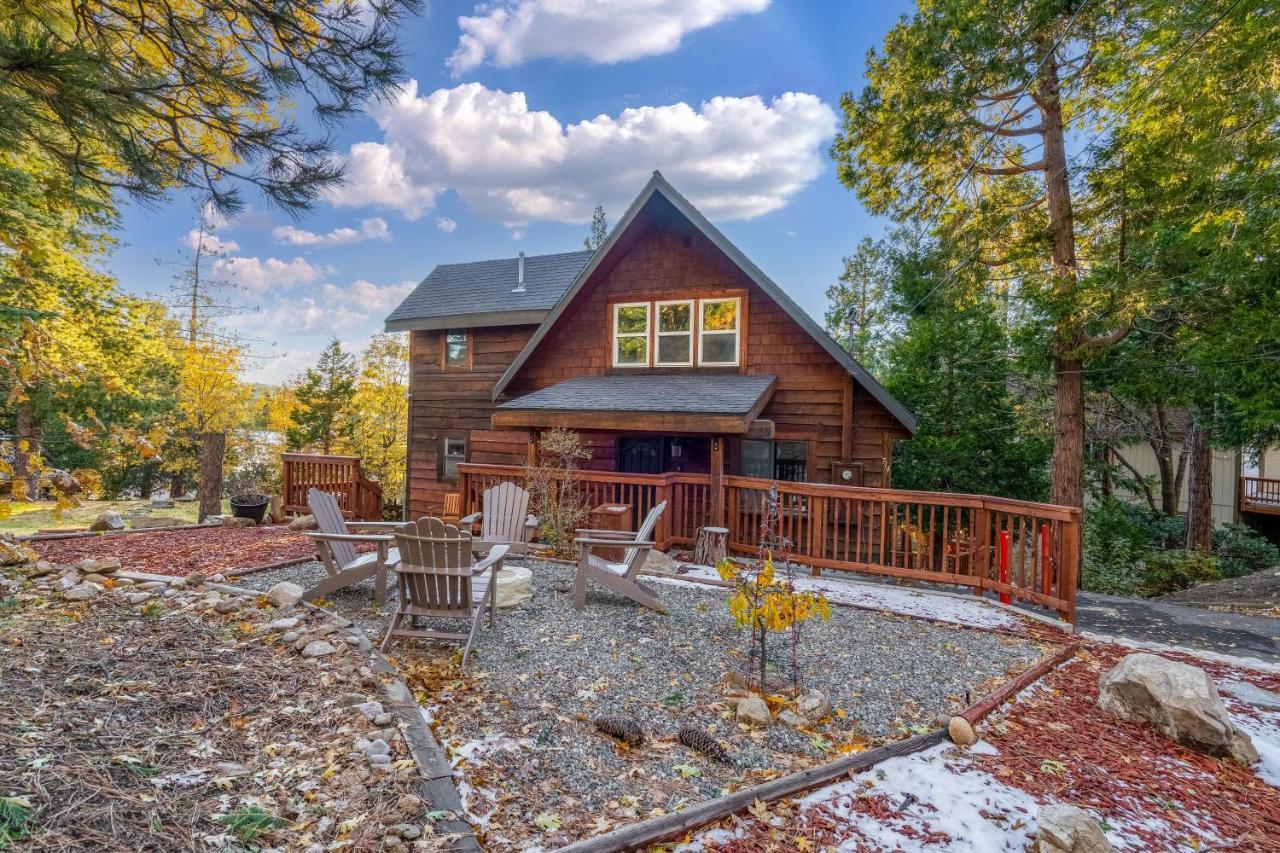 Lake Arrowhead Cabin-Hot Tub-Family Friendly-Arcade-Fire Pit Villa Exterior photo